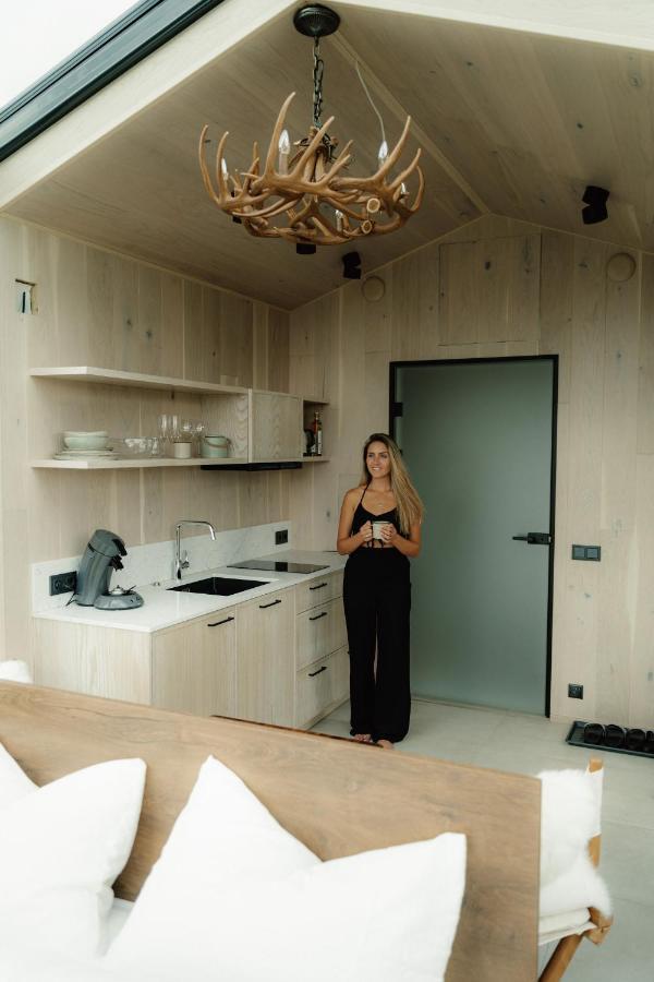 Wonderinn Arctic Utstrand Екстер'єр фото
