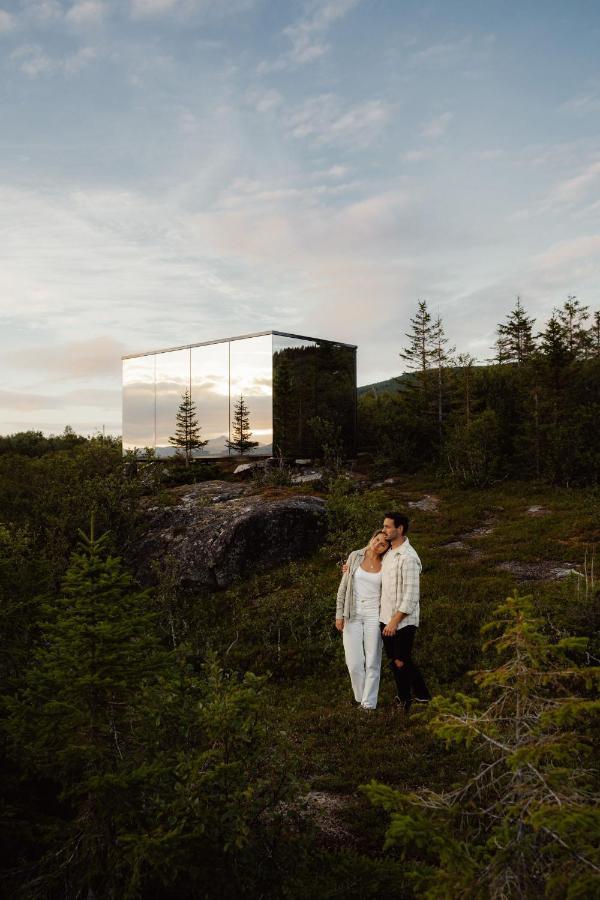 Wonderinn Arctic Utstrand Екстер'єр фото